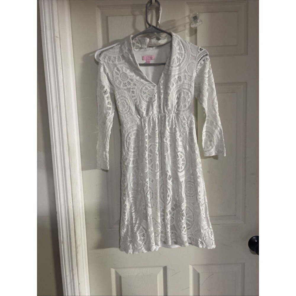 Lilly Pulitzer White Lace V-Neck Dress With Long Sleeves - Small